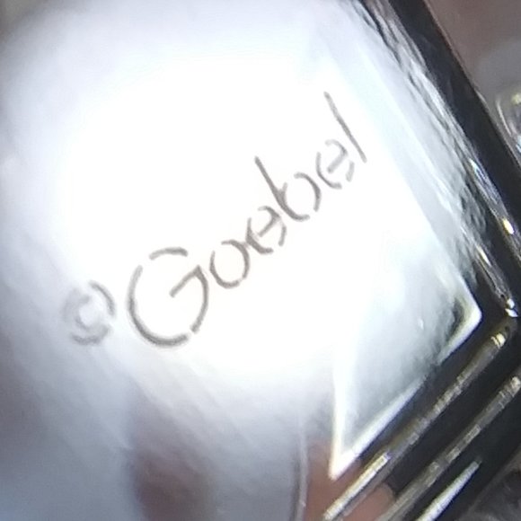 Goebel Lion Frosted Lead Crystal Figurine Paperweight very polished bottom - Picture 16 of 16